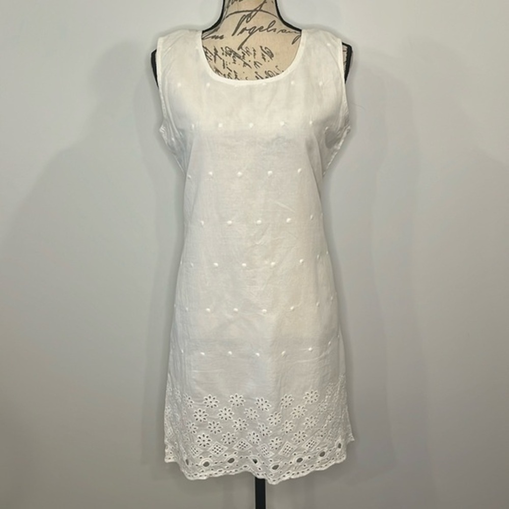 NWT Coline white cotton eyelet dress with attached waist tie M